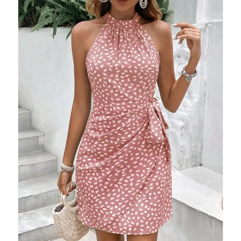 Vestido Curto Sem Manga de Bolinha Plissado