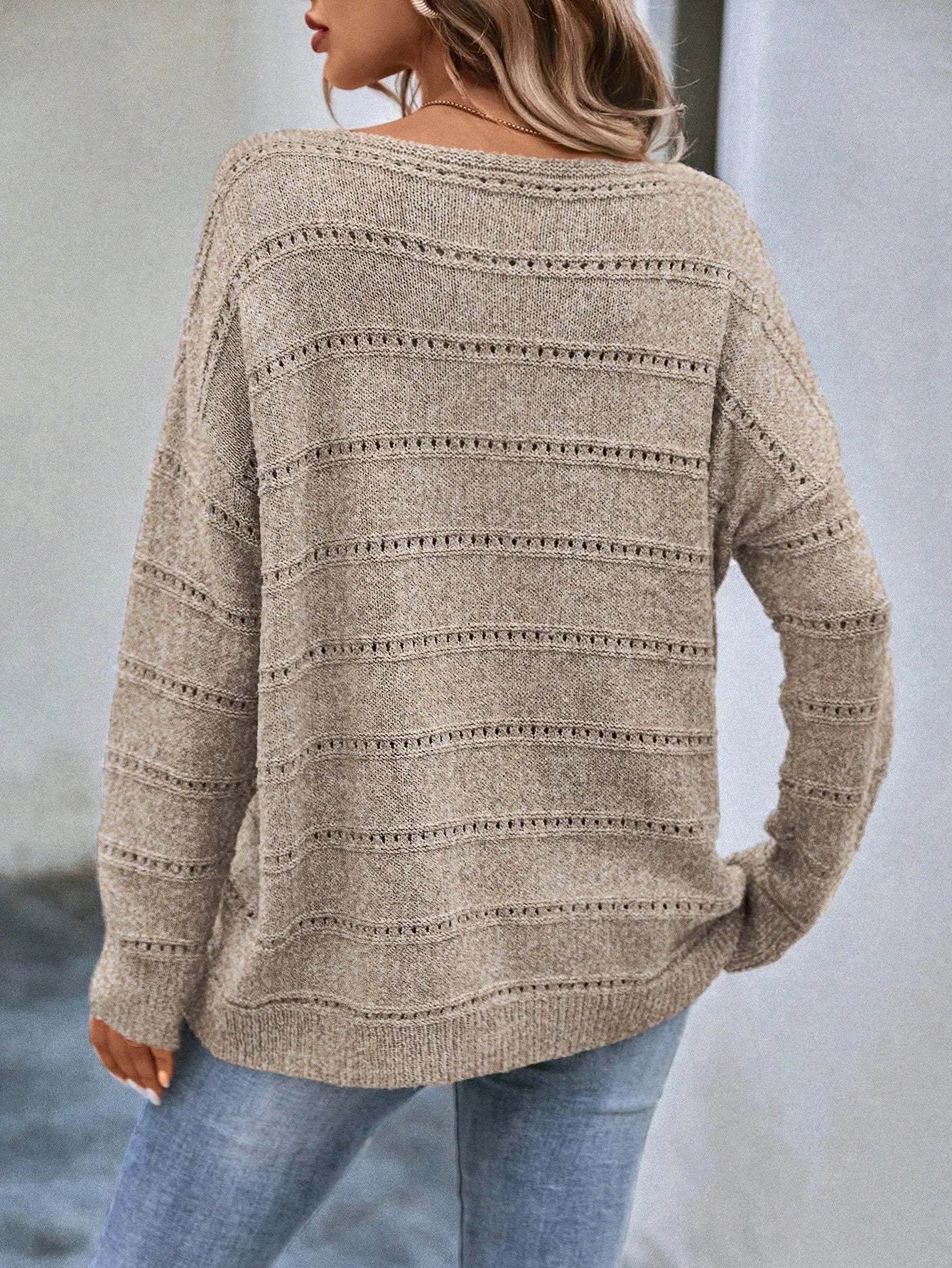 Blusa Feminina de Malha Manga Longa com Gola Slash