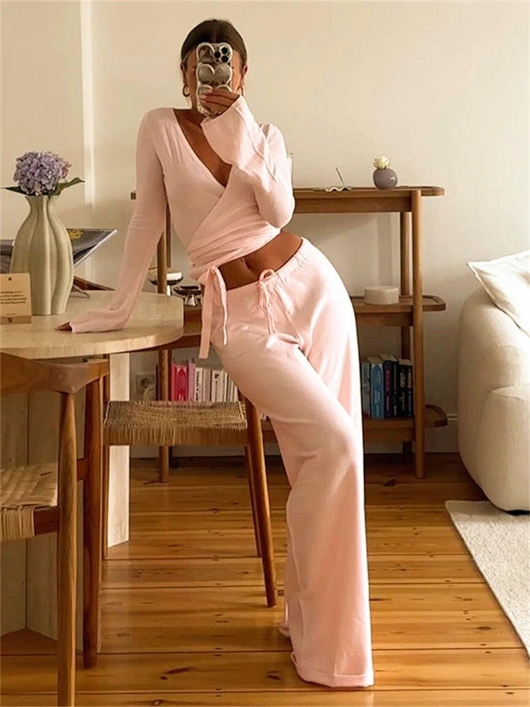Conjunto de Duas Peças Manga Flare e Calça Solta