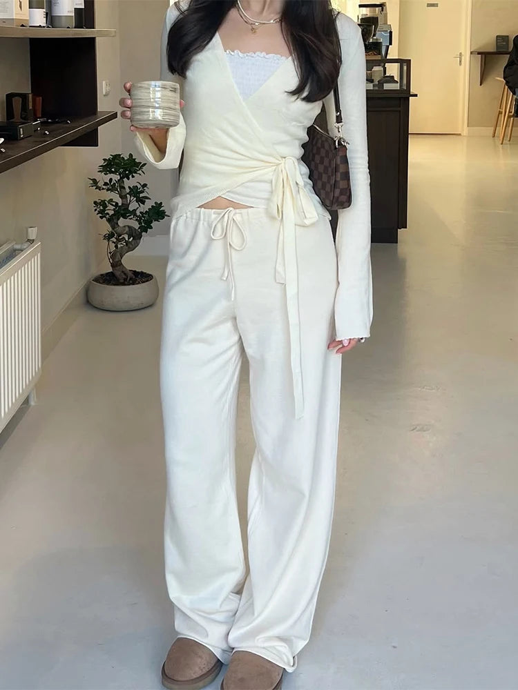 Conjunto de Duas Peças Manga Flare e Calça Solta