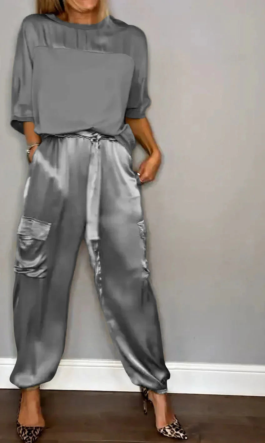 Conjunto de Top de Cetim Liso com Mangas 3/4 e Calça Feminina
