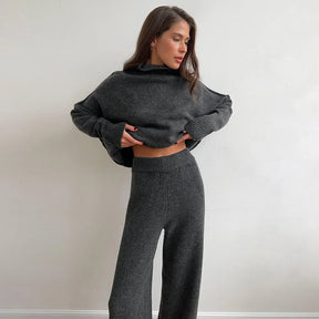 Conjunto Feminino Suéter Gola Alta Duas Peças