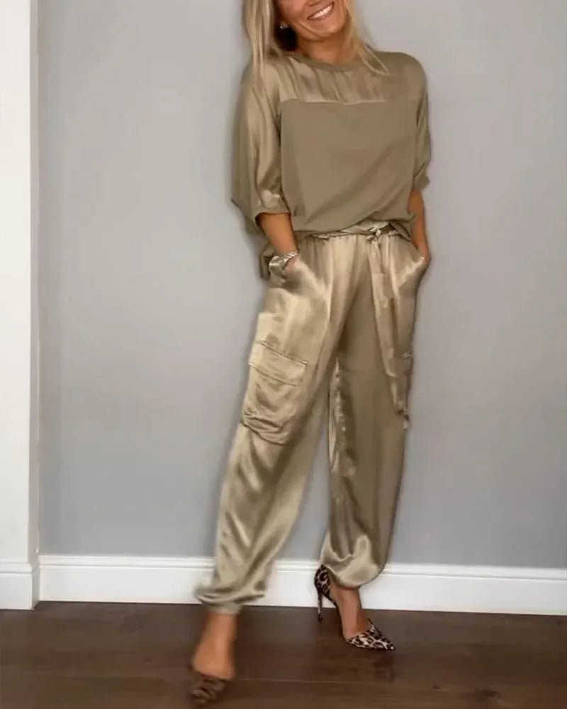 Conjunto de Top de Cetim Liso com Mangas 3/4 e Calça Feminina